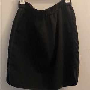 Jcrew breathable thick silk like material skirtEUC